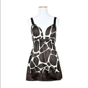 BEBE Sexy Brown/White Giraffe Print Plunge Front M